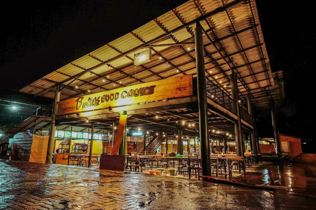 Zen Rooms B Walk Batu Маланг Екстериор снимка
