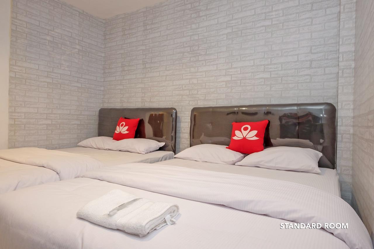 Zen Rooms B Walk Batu Маланг Екстериор снимка