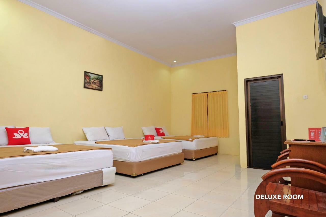 Zen Rooms B Walk Batu Маланг Екстериор снимка